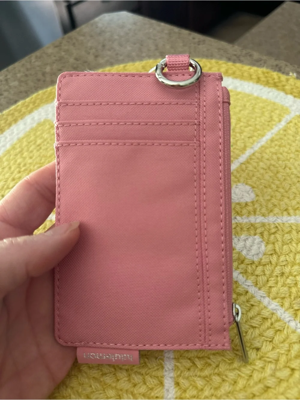 lululemon athletica clippable card case